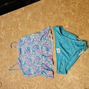 Girls tankini size 16